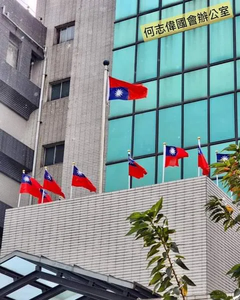 民眾向何志偉辦公室投訴。引自何志偉臉書