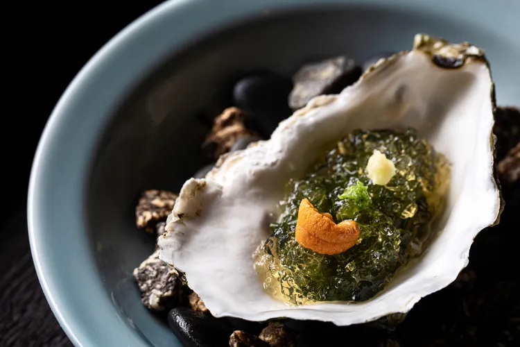 昆布醋橘厚岸生蠔。業者提供