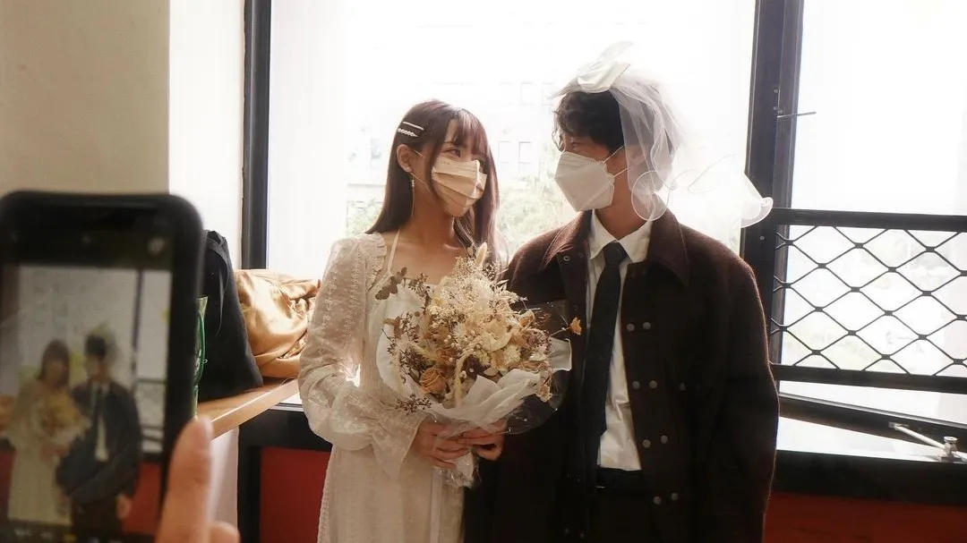 上班不要看 關關結婚了 元旦爆婚訊帥尪竟是他求婚1年8個月才修成正果