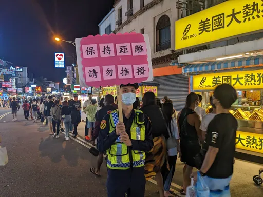 因應春節人潮塞爆 墾丁大街人車分流措施看這裡