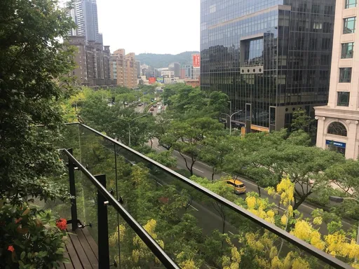 ﻿大直豪宅改名3次、9戶賣9年　終於熬出頭！「單價120萬創區域新高價」