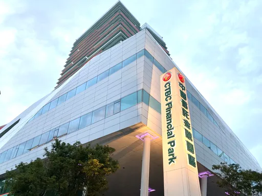 防疫險讓台壽12月虧逾30億 中信金去年獲利減38%