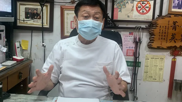 高大成說今年過年要跟老婆一起在家吃火鍋、看日本紅白大賽，享受屬於兩人的幸福。曾雪蒨攝