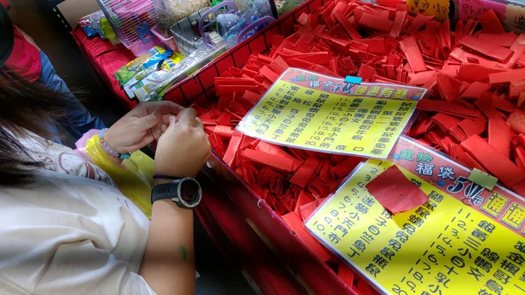 活體贈品攤位。愛兔協會提供