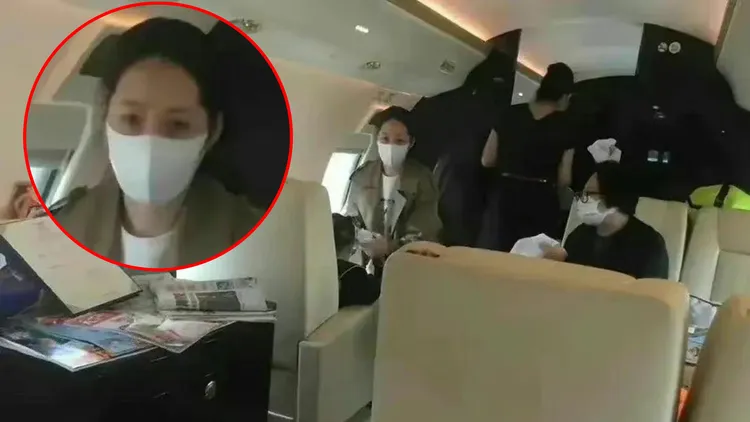 郭碧婷日前被目擊素顏飛香港。翻攝野生炸姐微博