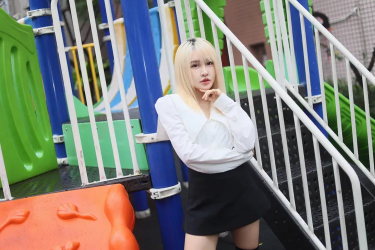 張若凡單親家庭出身，未來打算不婚。彭欣偉攝