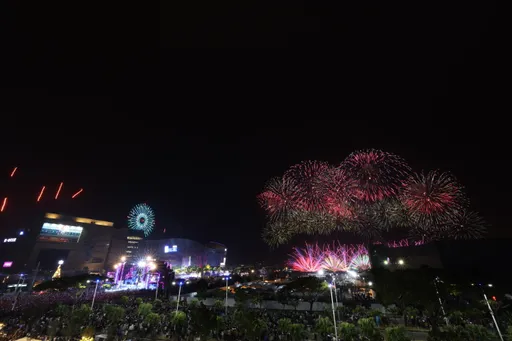 高雄跨年｜歌姬A-Lin壓軸陪倒數　31萬人擠爆夢時代