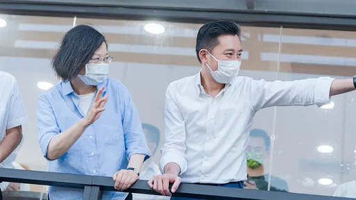 他「翻譯」林智堅4點聲明：新竹棒球場修一修就好在那叫什麼