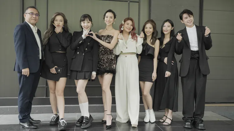 「七仙女」今宣傳輕喜劇《慾望七人行》。後浪潮娛樂提供