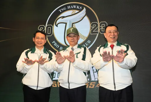 台鋼雄鷹為何鍾情洪一中? 合約曝光!最大關鍵在這裡