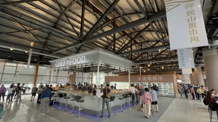 鼓山魚市場顛覆傳統魚市的視覺框架。侯昌騰攝