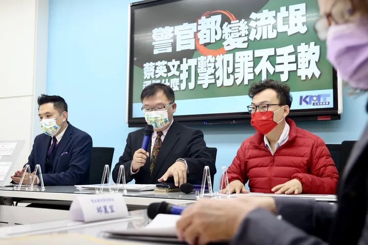 國民黨團召開記者會怒轟台灣治安敗壞。林林攝