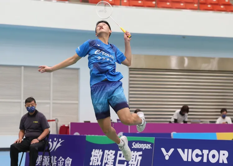 李祤睿拿下亞青羽球賽男單和男雙銅牌。泰北高中提供