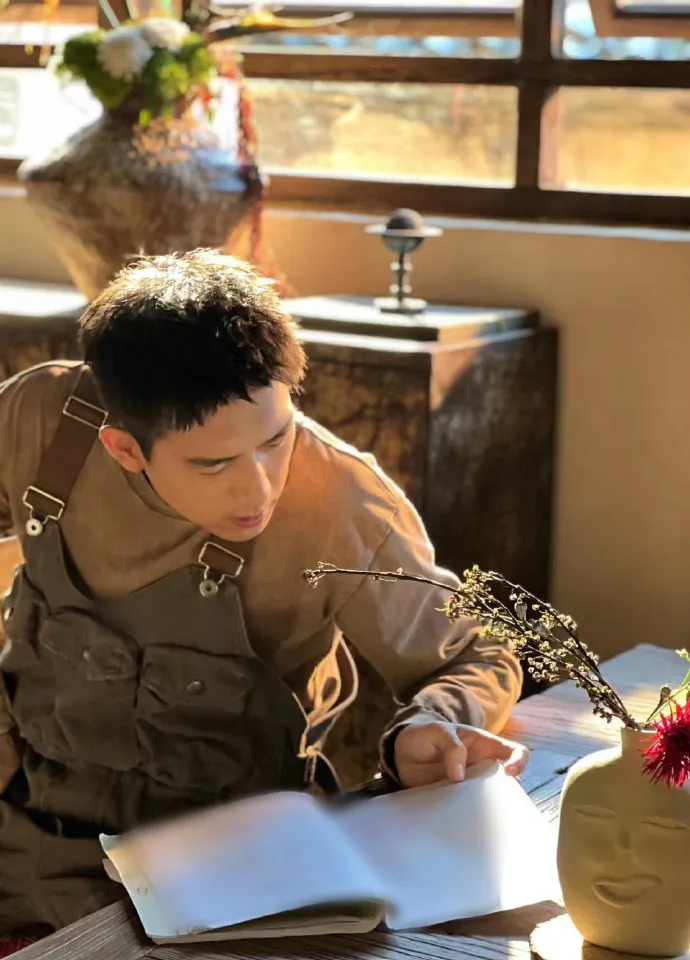 李現對家鄉的發展貢獻一己之力。翻攝李現微博