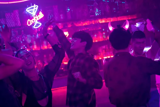 好嬌羞!林柏宏獻同志夜店初體驗 偷喝2杯梅酒才敢提槍上陣