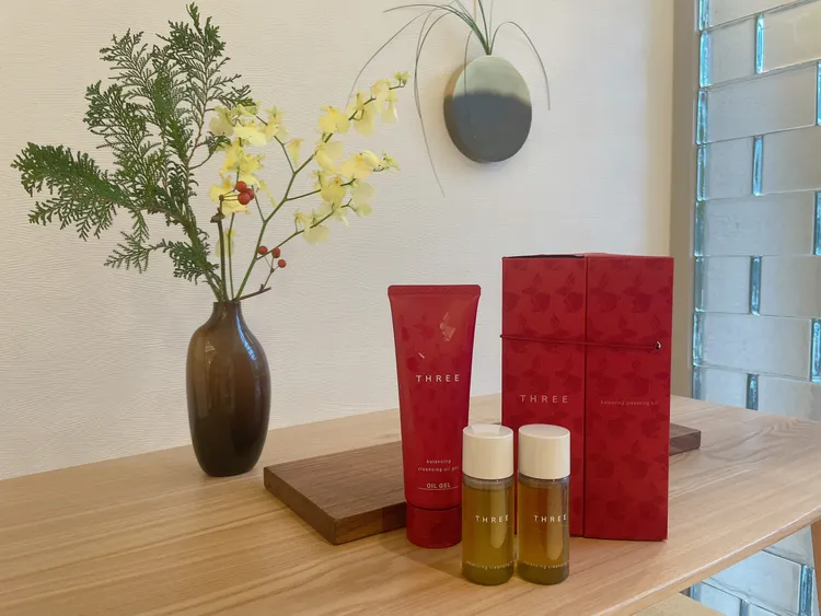 平衡潔膚組兔年限定版，包含100g平衡潔膚蜜，以及2瓶28ml平衡潔膚油N，1850元。張家玲攝