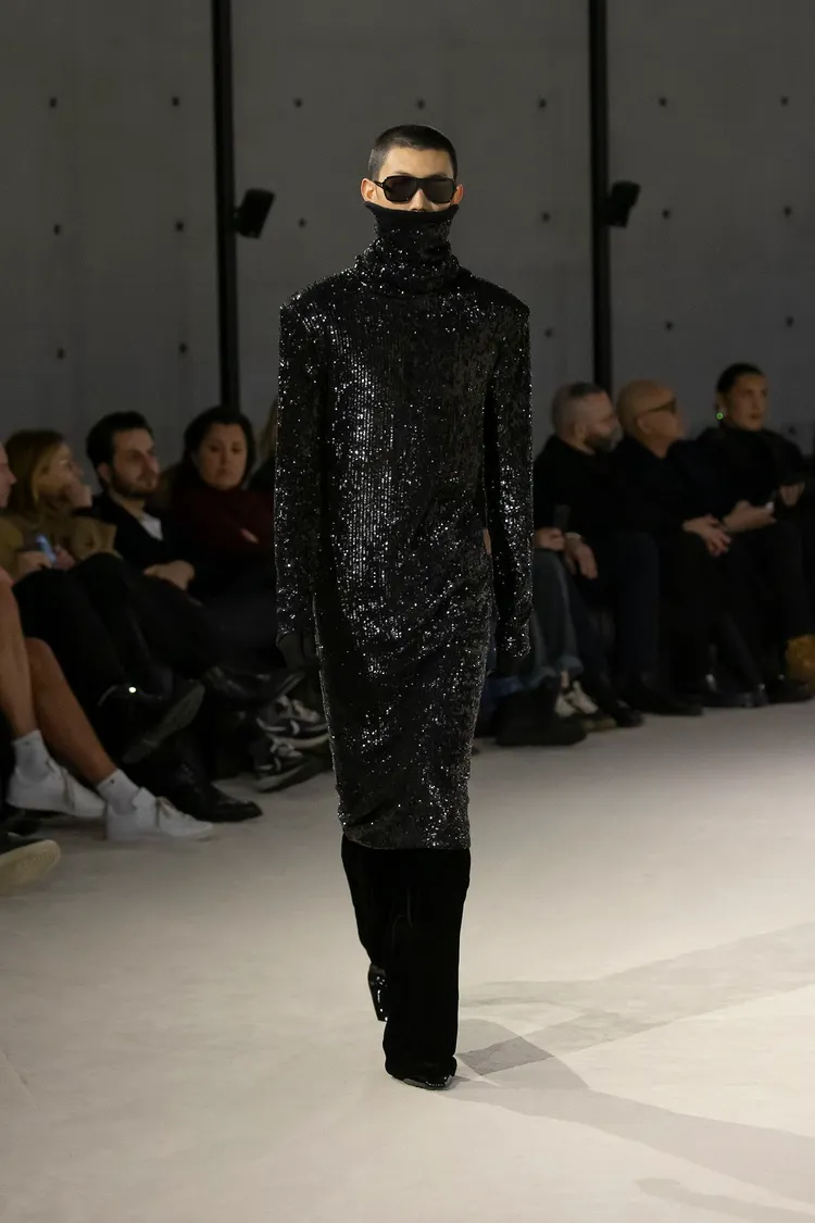 SAINT LAURENT 2023秋冬男裝發表。品牌提供