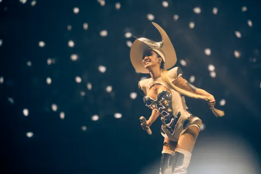 蔡依林元旦開唱G級雙峰快要罩不住 天后不為人知背後竟藏驚天心酸