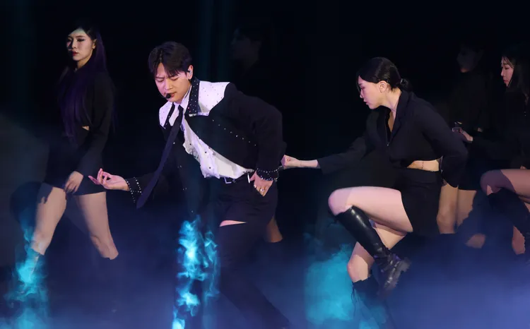 珉豪人氣滿滿，睽違4年辦見面會，全場座無虛席。鄭孟晃攝