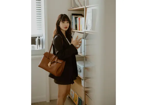 愛莉莎莎深夜PO文澄清3件事　痛斥線上課程賣破億是假消息