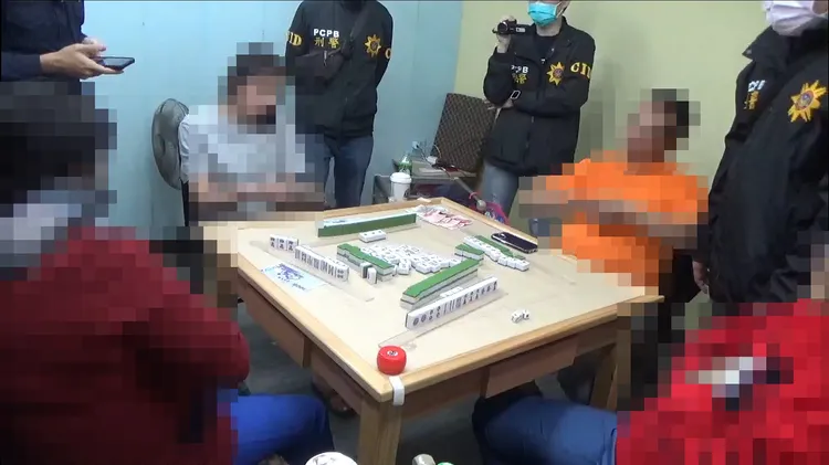 警方查獲職業賭場。警方提供