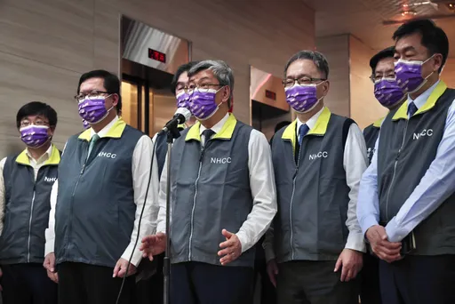 陳建仁首發拍板脫口罩　王必勝：院會今討論實施時程