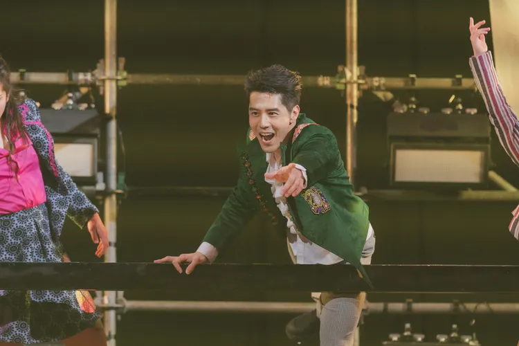 胡宇威對於陳庭妮不能到場觀賞，感到很可惜。寬宏藝術提供