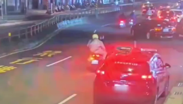 警方發現許男將車停在光復路南路上。翻攝畫面