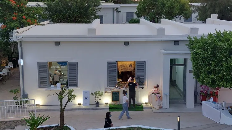 高雄燈塔引進咖啡輕食服務。凃建豐攝