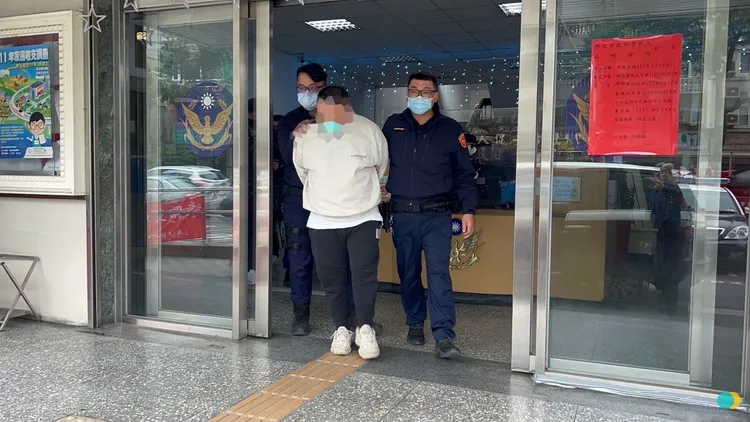 警訊後將蘇等人移送。翻攝畫面