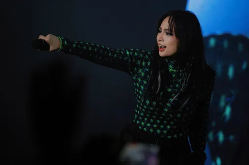 女歌手身邊工作人員一一倒下 難逃病毒夾擊!2度確診