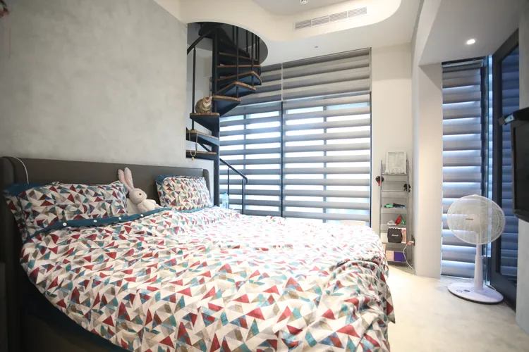 主臥室是阿BEN與徐小可的甜蜜空間。鄭孟晃攝