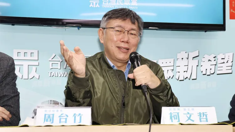 柯文哲說，人生不用活那麼痛苦，選舉的事9月再來問還差不多。葉志明攝