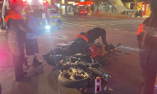 悲傷除夕夜!北市男為趕回家吃年夜飯貪快 闖紅燈過馬路遭撞斃