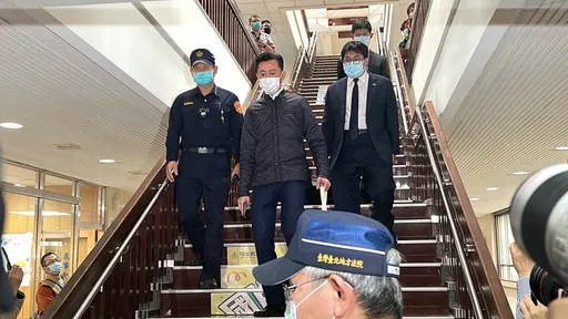 林智坚律师主张台大审查报告无证据能力 余正煌律师批荒谬