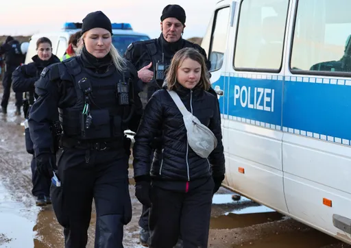 瑞典環保少女童貝里反德國煤礦擴建被捕獲釋 發推特稱保護氣候不是犯罪