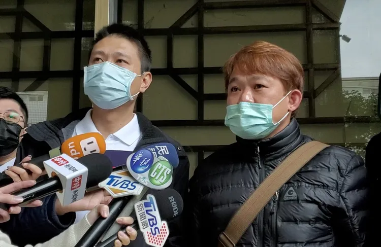 加主盟控訴廖老大。呂志明攝