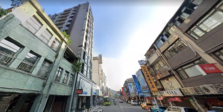 該社區位於文林路商圈。翻攝googlemap