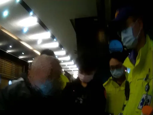 照顧癌妻身心俱疲!阿北隱瞞心痛病情 桃園警暖心扶助