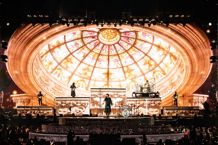 五月天明晚將在桃園繼續開唱。相信音樂提供