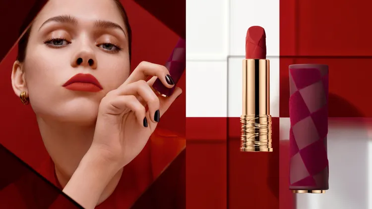 #196柔霧赤棕玫瑰，呈現帶有橘調的朱砂色。品牌提供