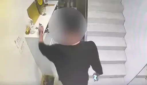 北市青年旅館深夜遭竊 賊「偷看密碼」闖入還趁機洗澡