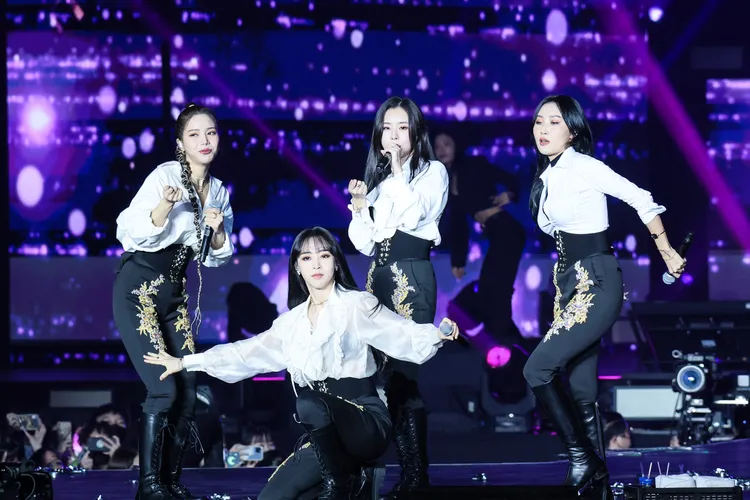 MAMAOO互相表演彼此的個人solo歌曲。鄭孟晃攝