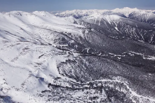 日本長野滑雪場附近雪崩 NHK:數名滑雪客失去意識