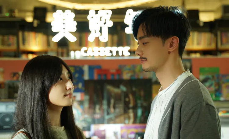 柯佳嬿（左）和施柏宇故事線將在彩蛋片段有較多著墨。車庫娛樂、三鳳製作提供