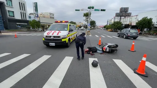 打左轉燈後方大貨車煞不及　砰！南投翁倒地滿頭鮮血