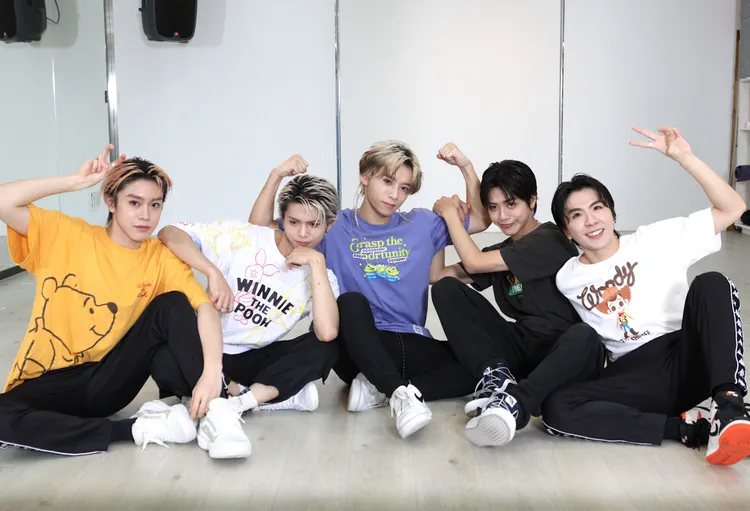 ALL IN 5隊長承恩（右起）、裕城、哲瑋、傑銘與柏安平常住在一起。陳明中攝