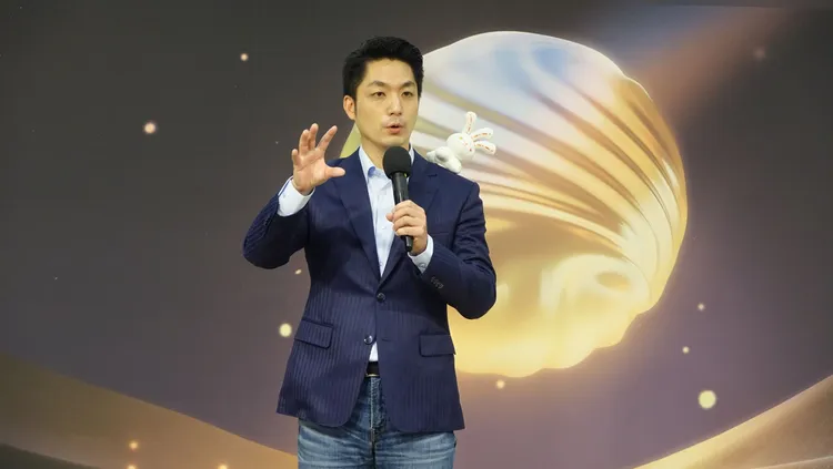 蔣萬安出席台灣燈會周邊商品發表記者會。莊宗達攝