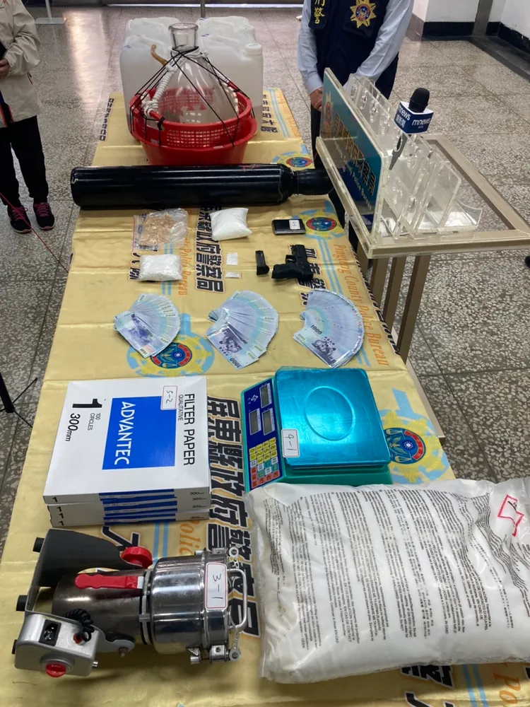 警方查扣的證物。陳宏銘攝