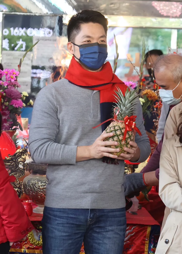 蔣萬安出席光華數位新天地新春開市儀式。彭欣偉攝
